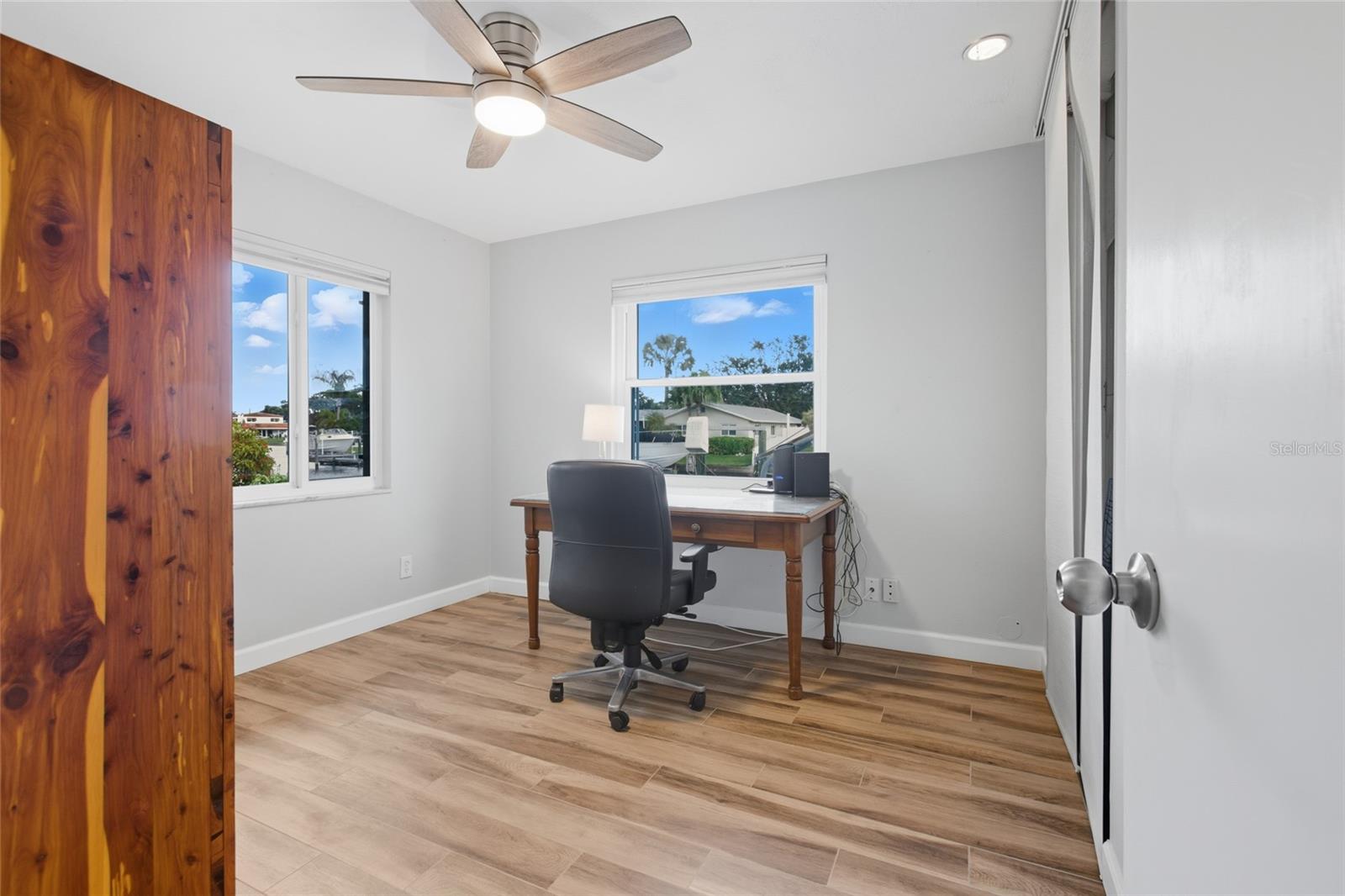 Image 56 of 79 For 4261 14th Street Ne
