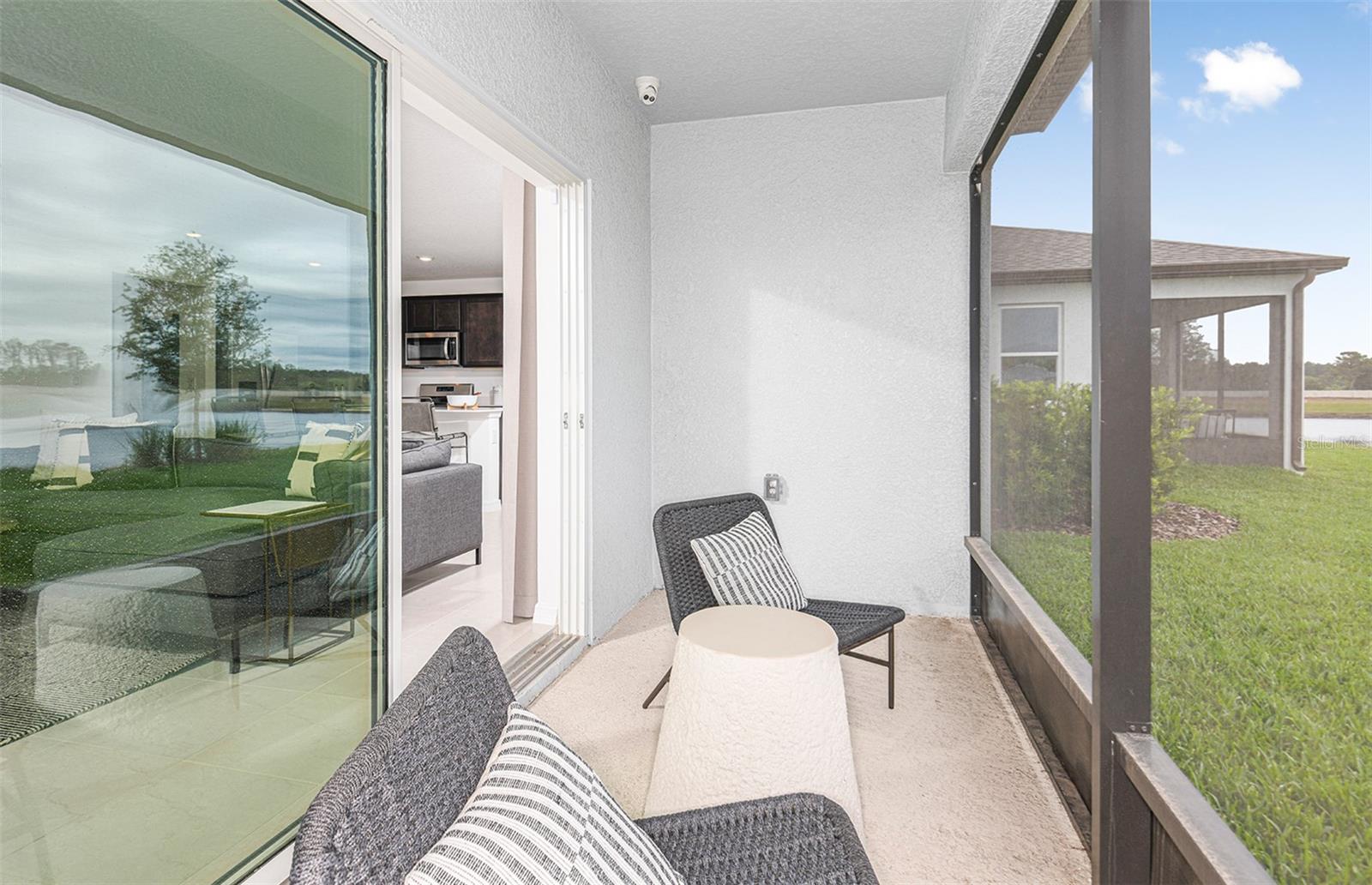 Image 21 of 32 For 1066 Silverlake Boulevard