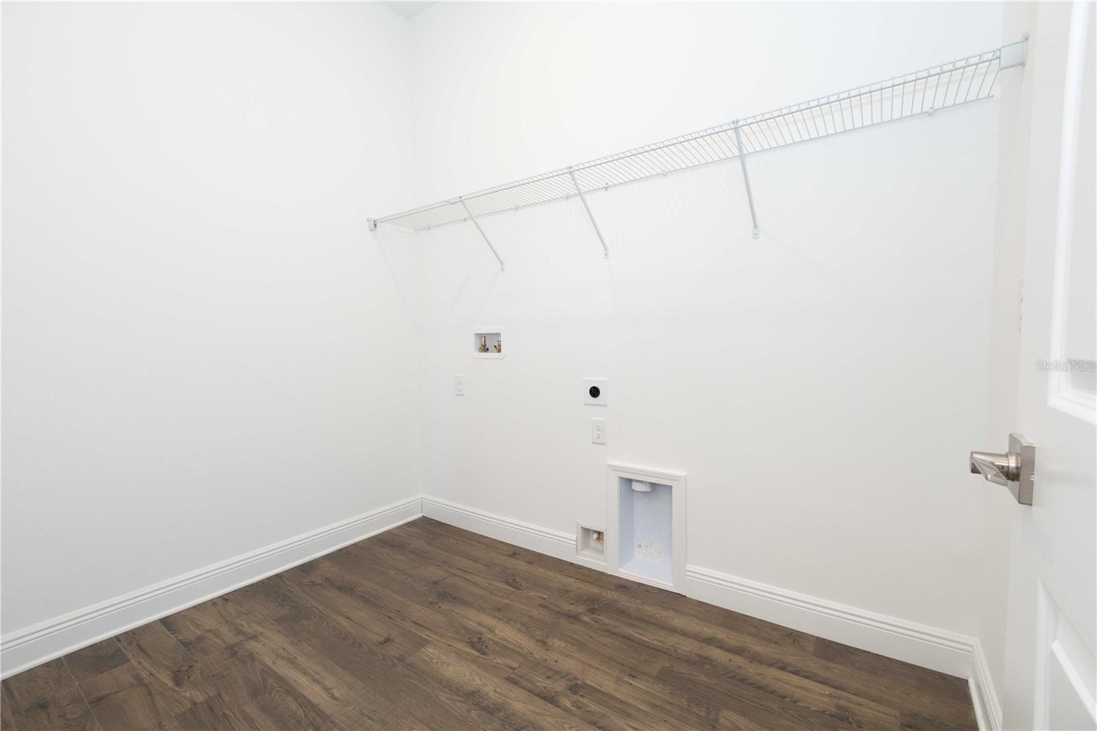 Image 18 of 40 For 16005 Volterra Point