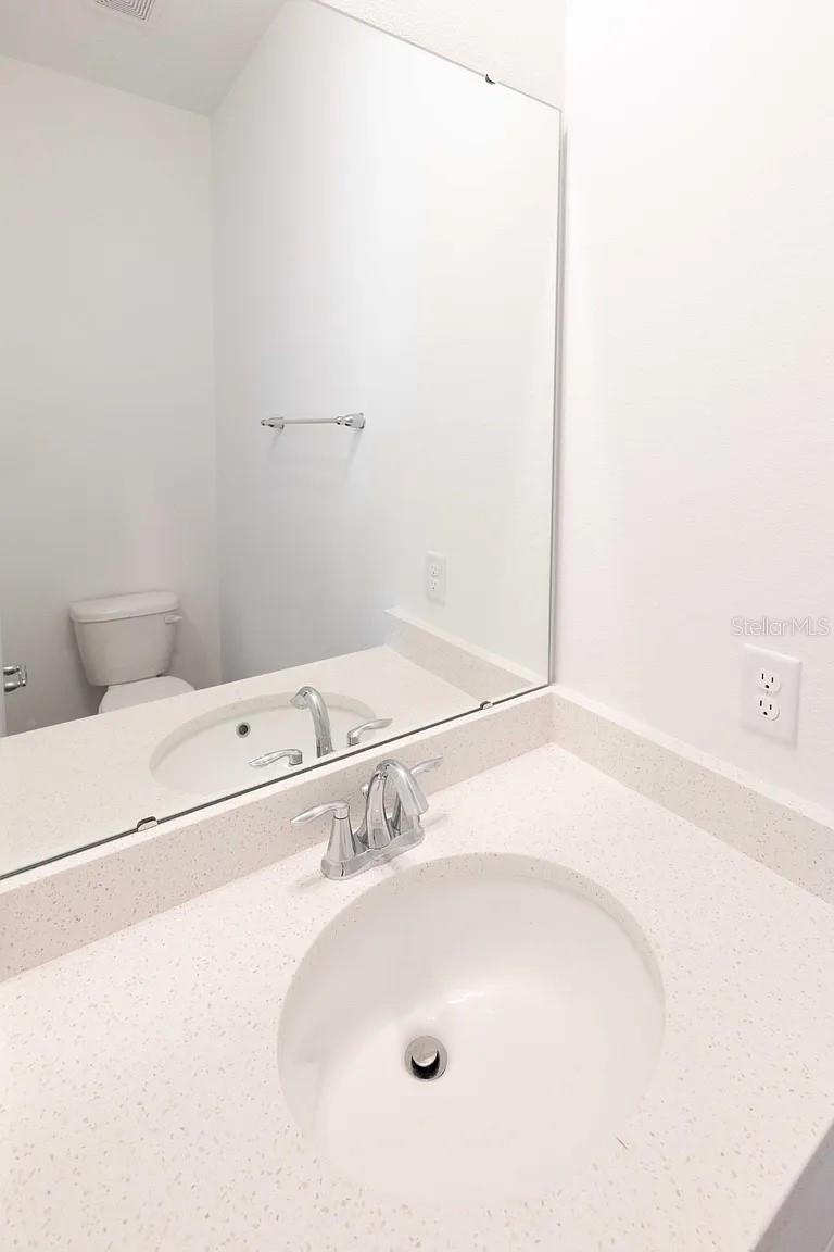 Image 20 of 40 For 16005 Volterra Point