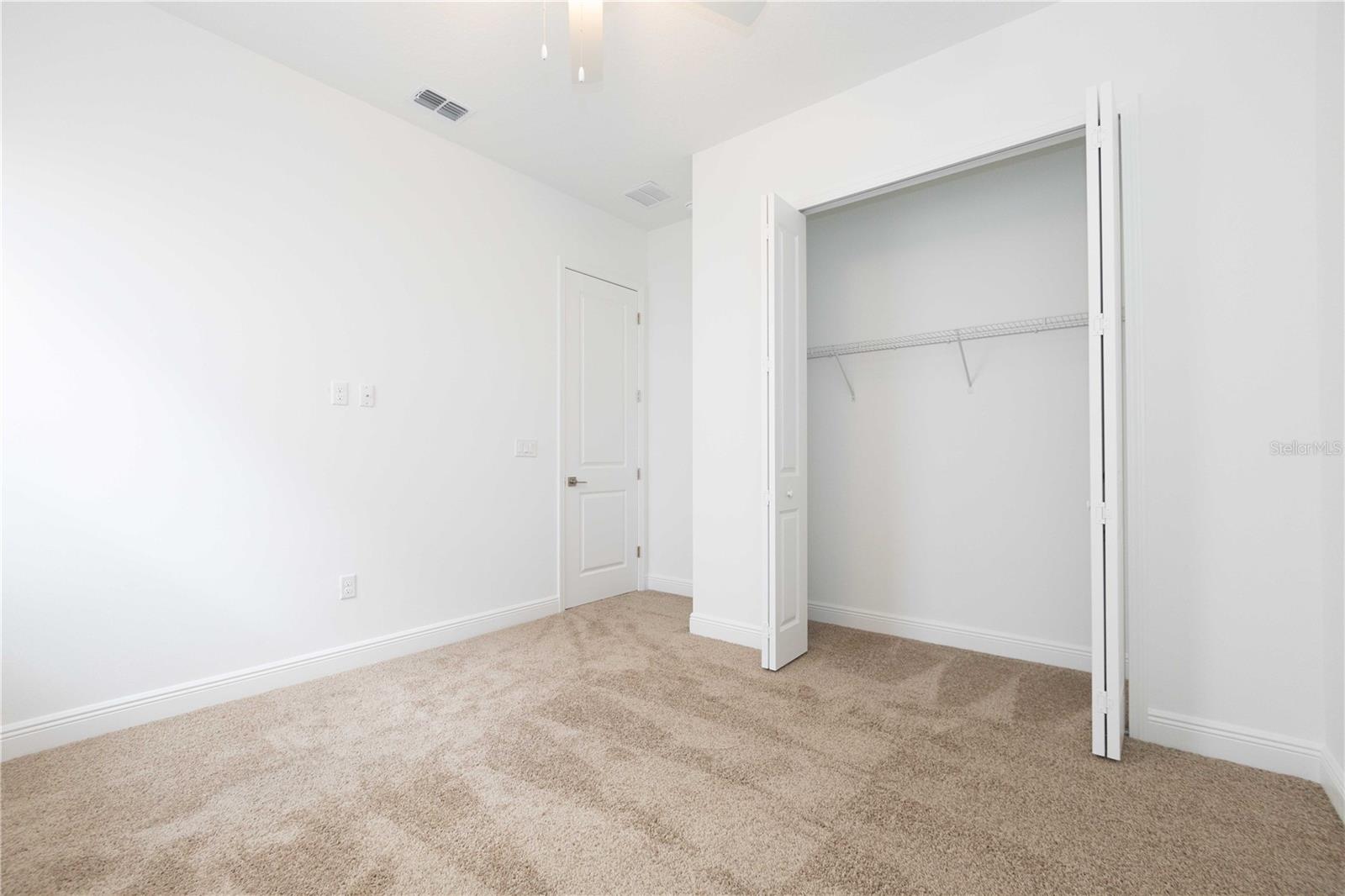 Image 23 of 40 For 16005 Volterra Point