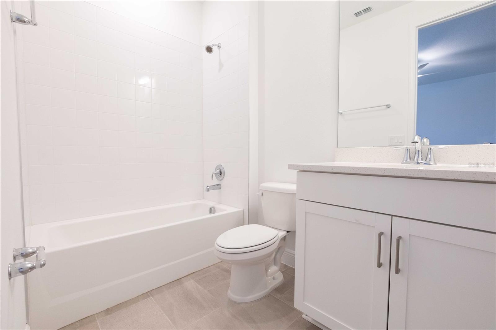 Image 29 of 40 For 16005 Volterra Point