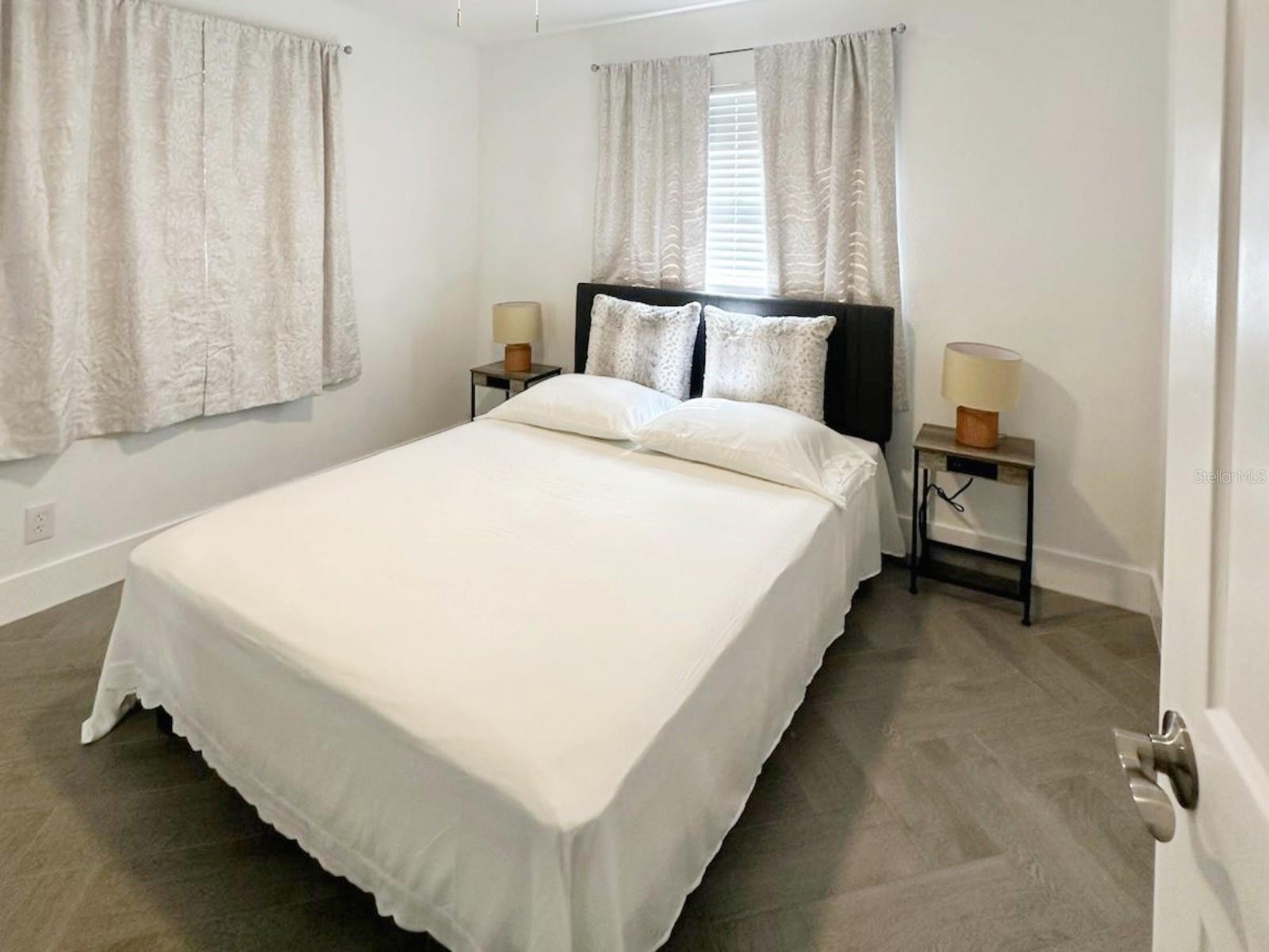 Image 13 of 27 For 17734 1st Street E