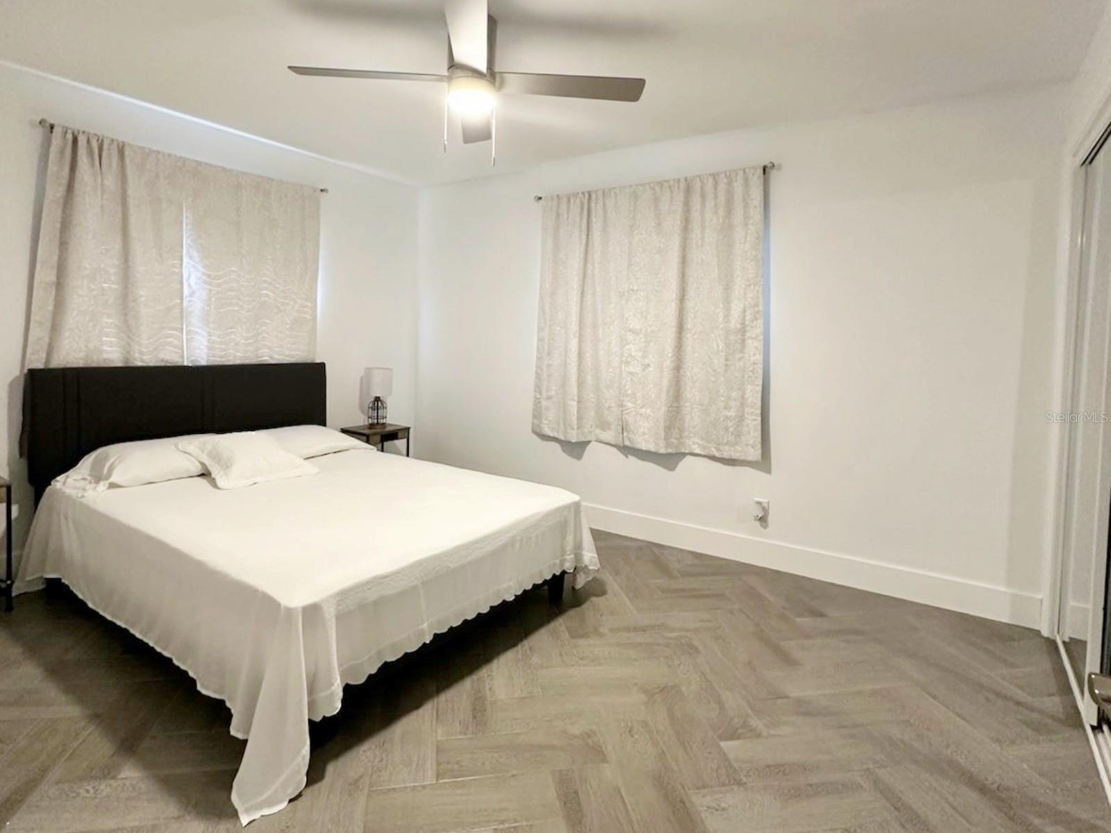 Image 15 of 27 For 17734 1st Street E