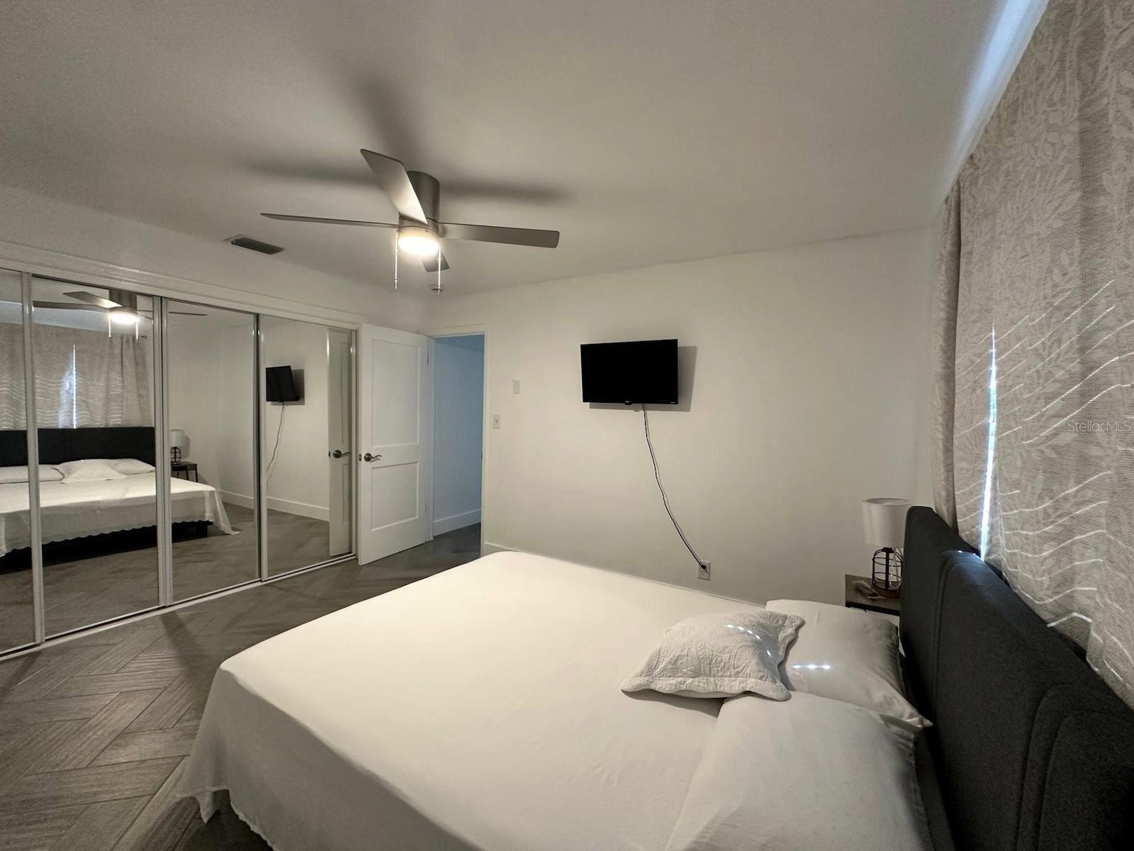 Image 16 of 27 For 17734 1st Street E