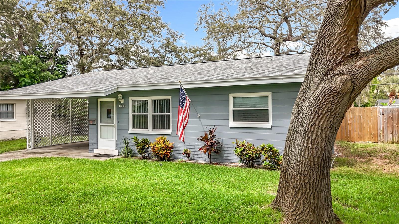 Details for 6251 2nd Avenue S, ST PETERSBURG, FL 33707