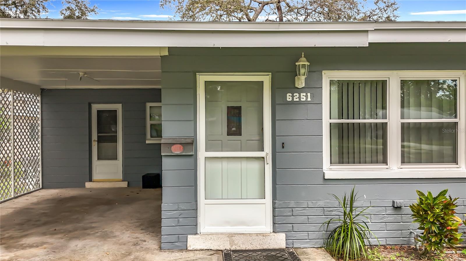 Image 13 of 74 For 6251 2nd Avenue S