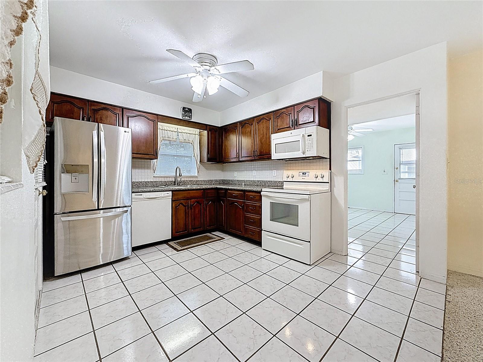 Image 20 of 74 For 6251 2nd Avenue S