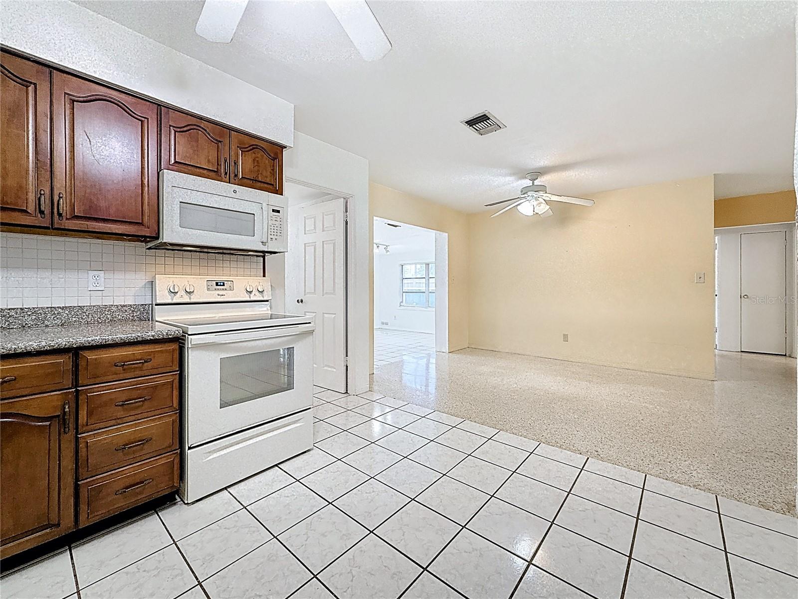 Image 24 of 74 For 6251 2nd Avenue S