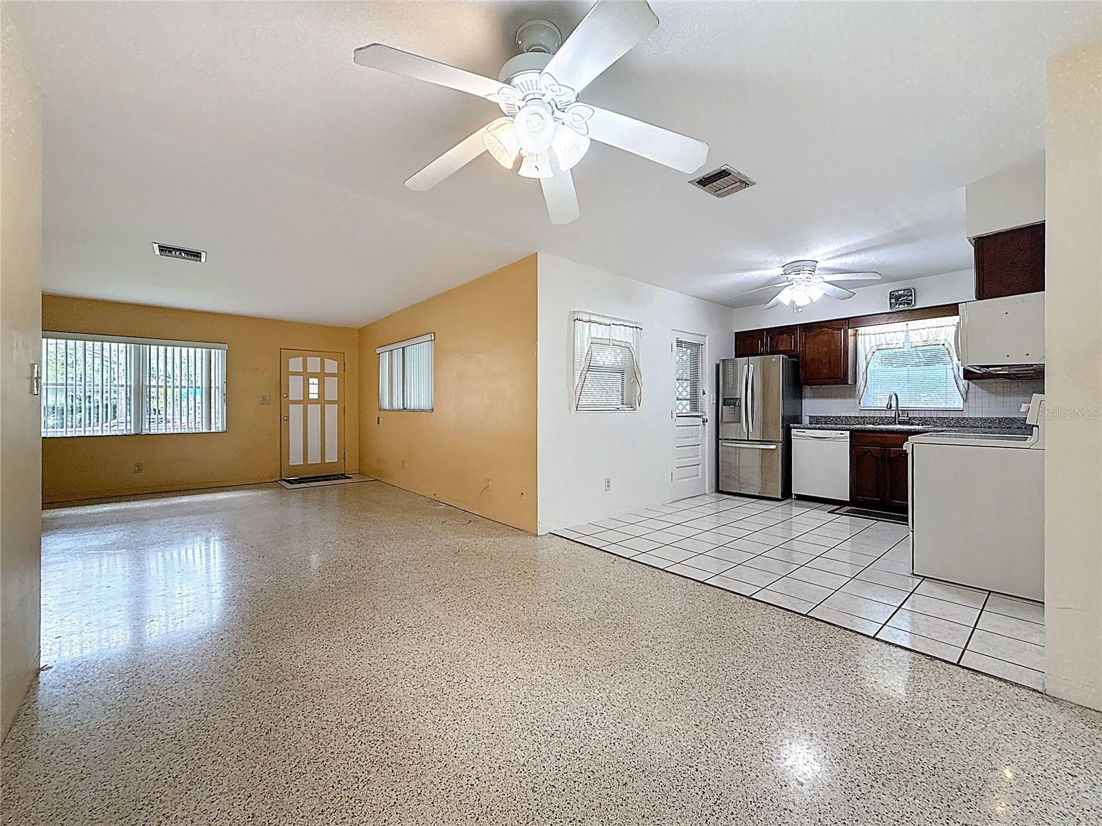 Image 25 of 74 For 6251 2nd Avenue S