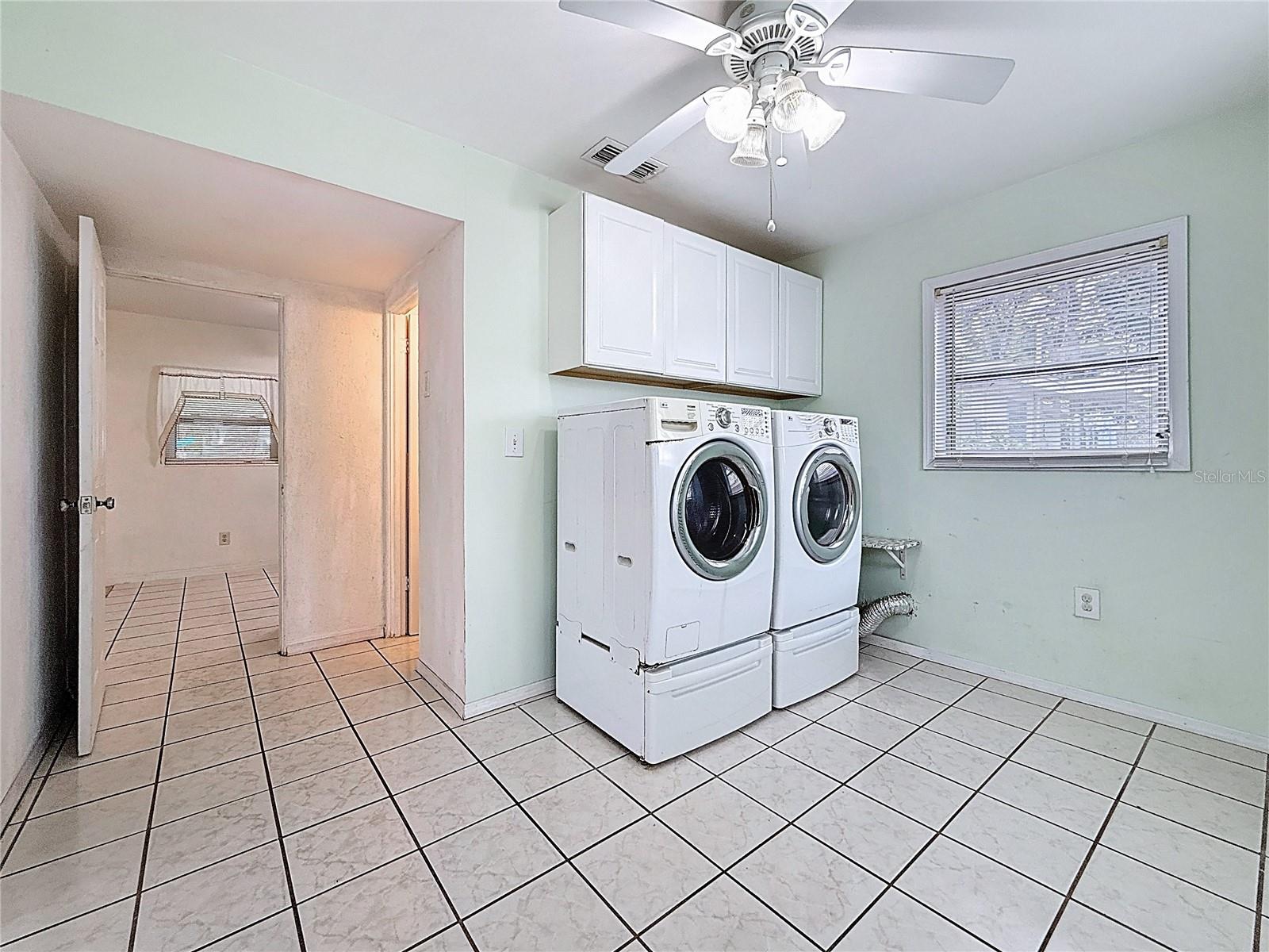 Image 33 of 74 For 6251 2nd Avenue S