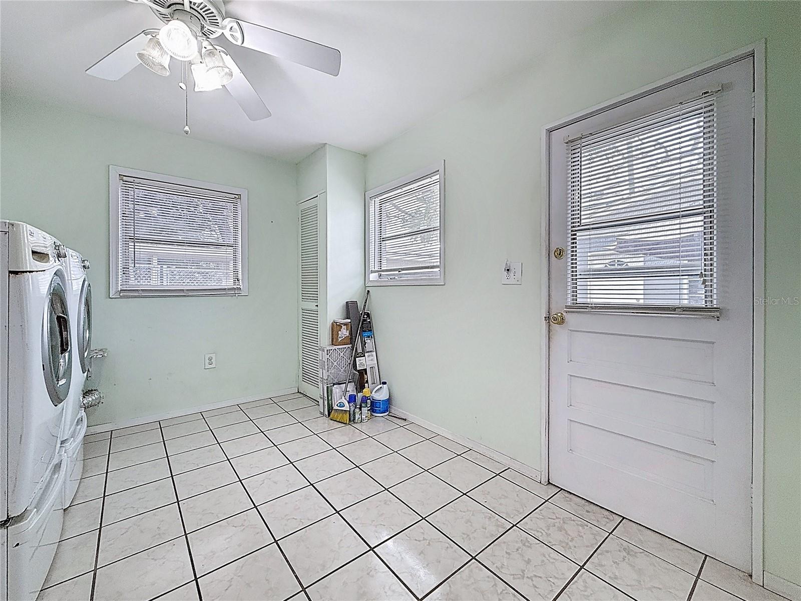 Image 34 of 74 For 6251 2nd Avenue S