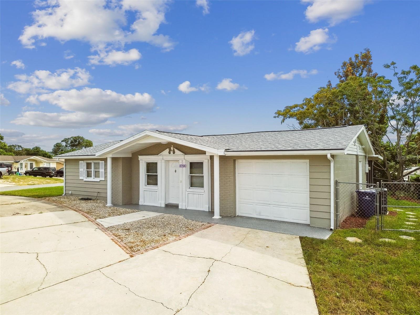 Image 37 of 40 For 3704 Oakhurst Drive