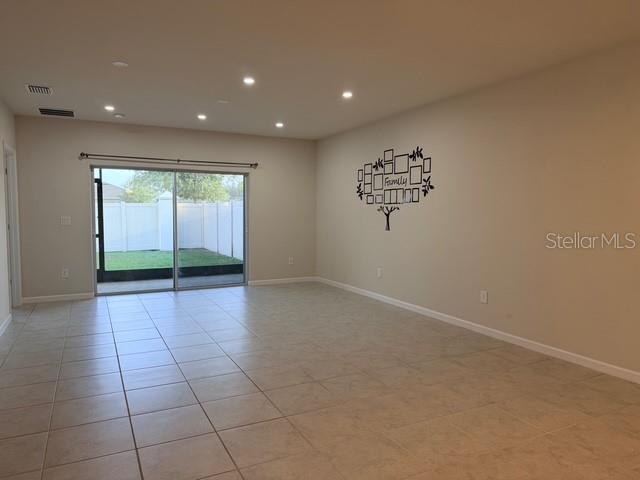 Image 6 of 19 For 17737 Turning Leaf Circle