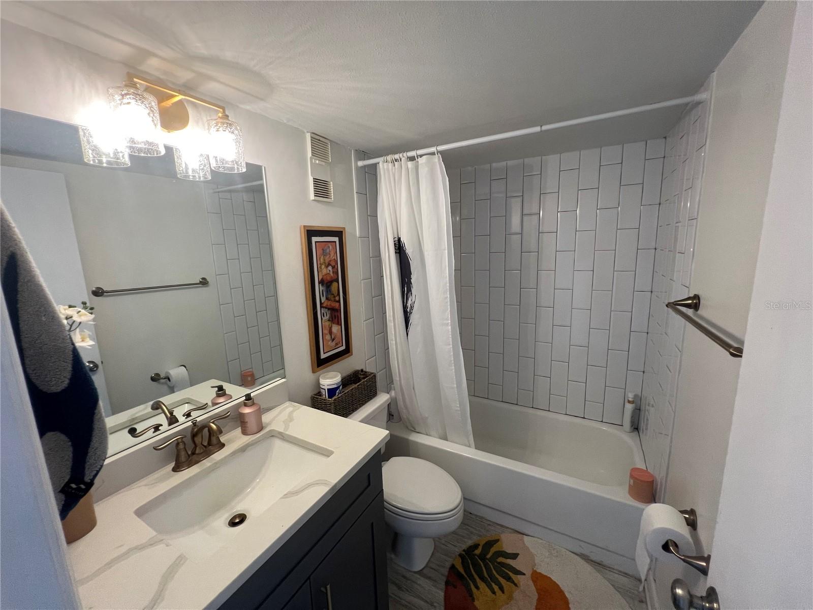 Image 30 of 50 For 3211 Swann Avenue 506