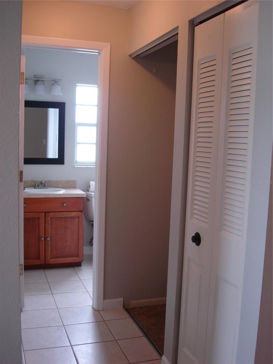 Image 19 of 22 For 2902 Bradley Court