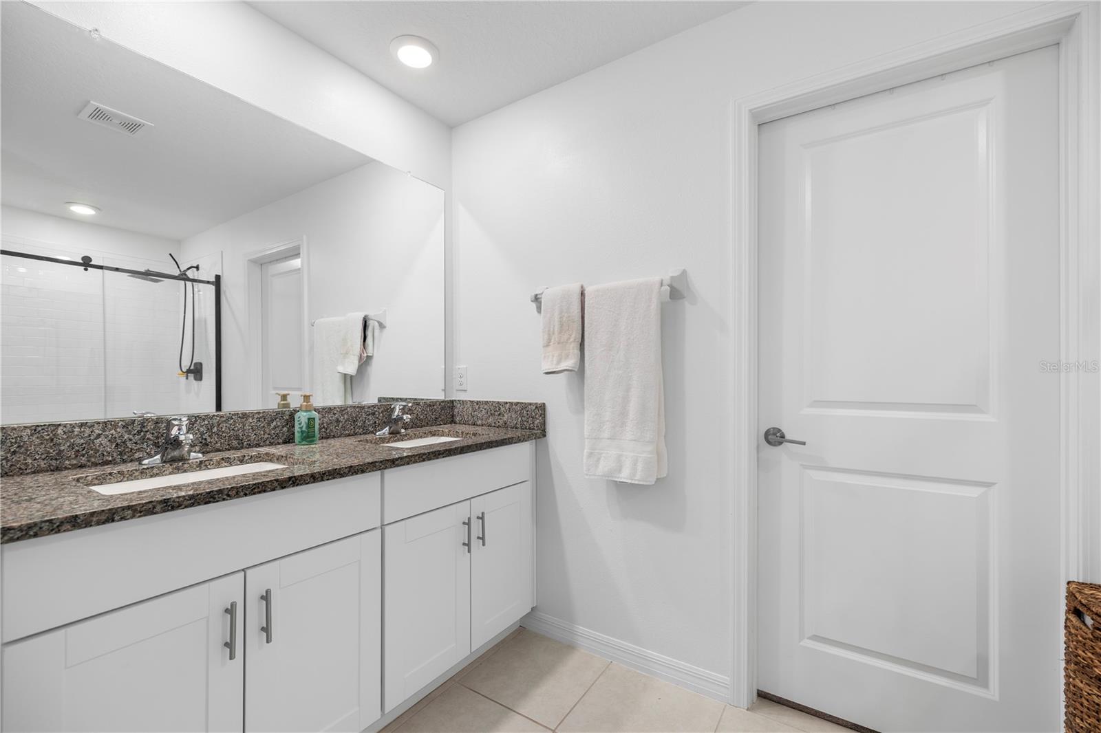 Listing photo id 22 for 9919 Aqua Miles Path