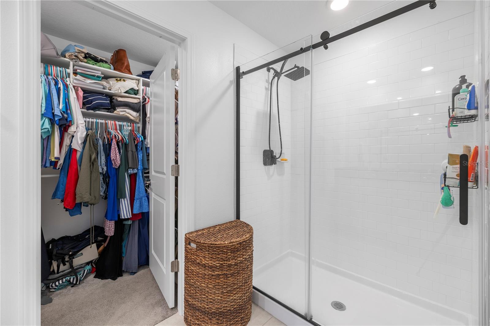 Listing photo id 24 for 9919 Aqua Miles Path