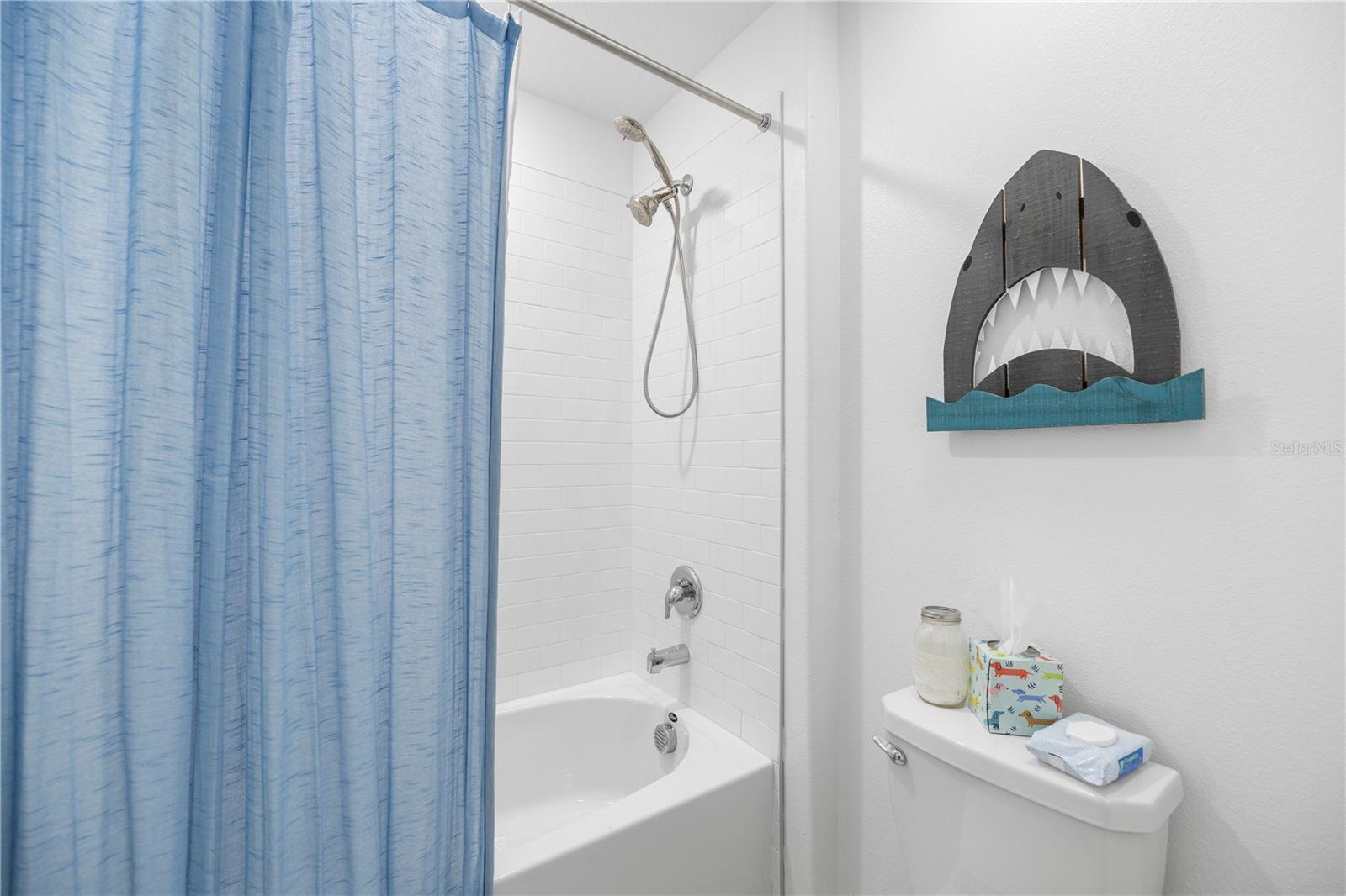 Listing photo id 31 for 9919 Aqua Miles Path