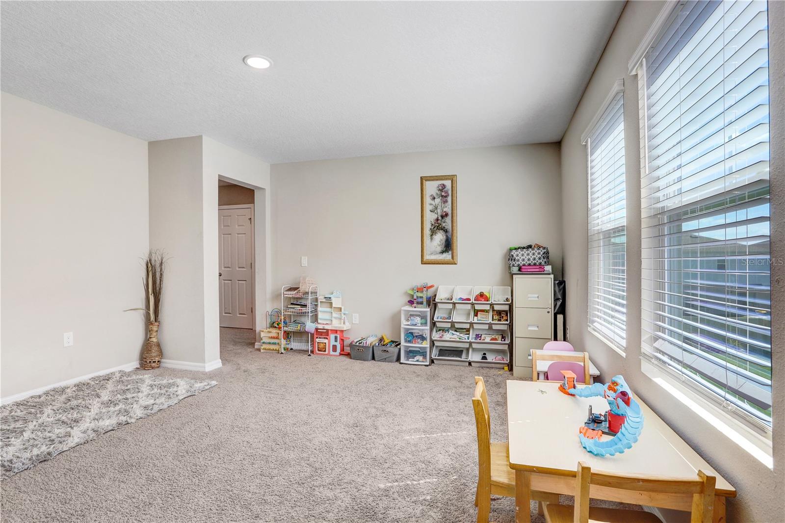 Image 19 of 37 For 7704 Twin Leaf Terrace