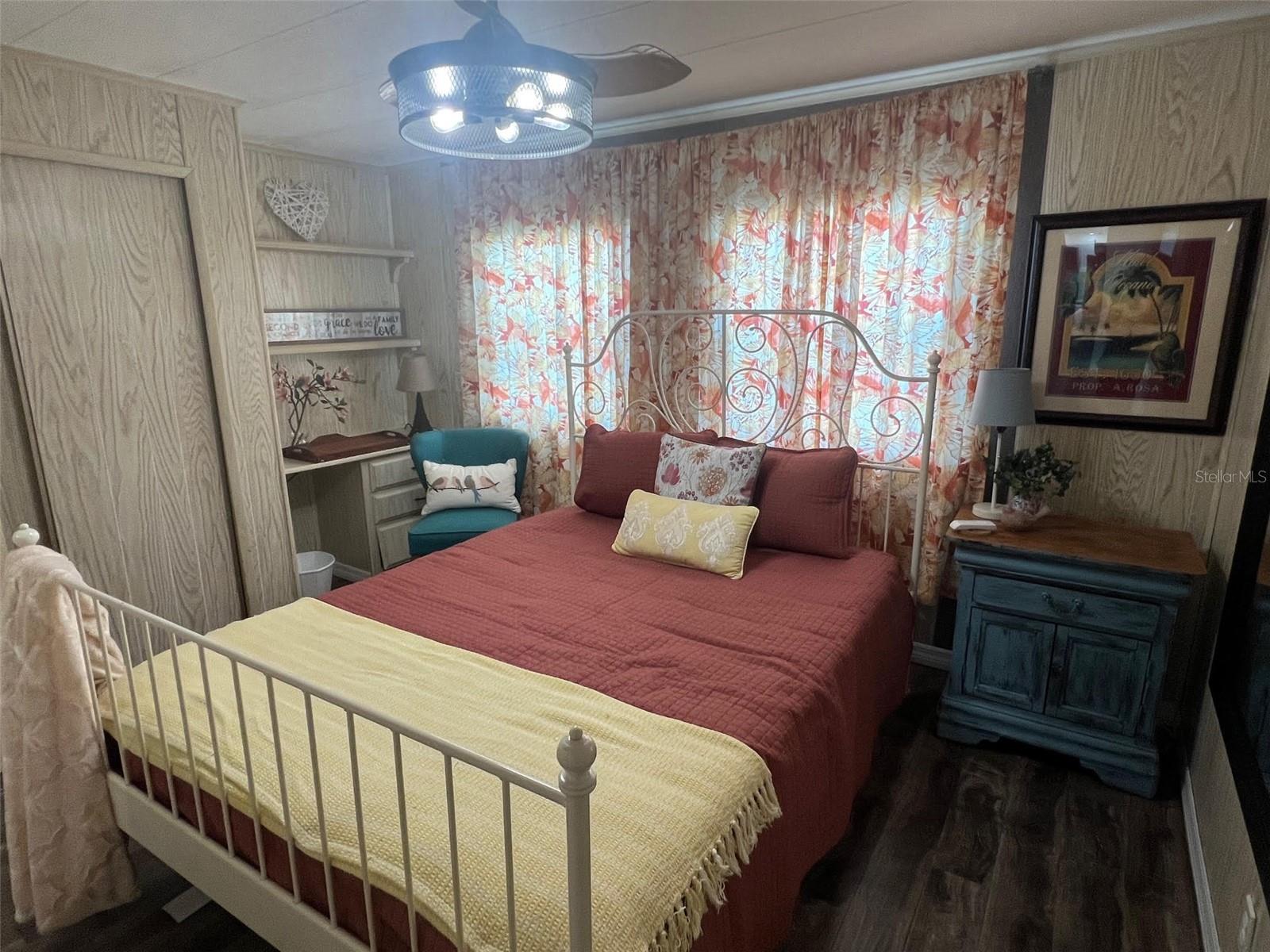 Image 25 of 31 For 11300 124th Avenue 117