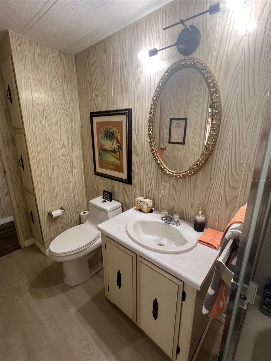 Image 28 of 31 For 11300 124th Avenue 117