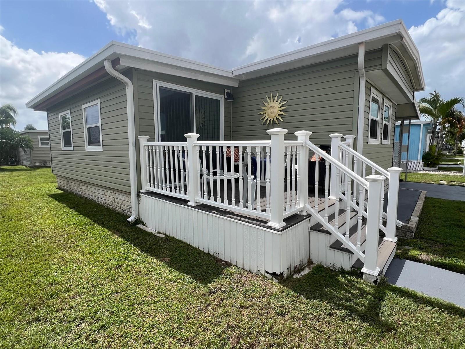 Image 5 of 31 For 11300 124th Avenue 117