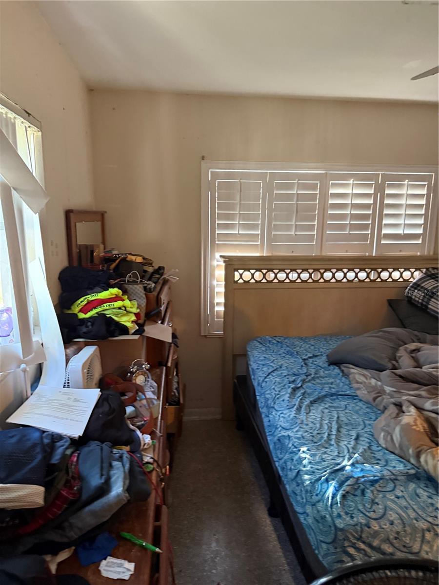 Image 14 of 25 For 117 Morrow Circle