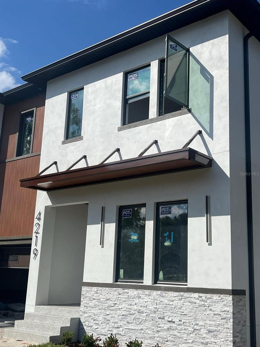 Image 3 of 3 For 4219 Bay View Avenue