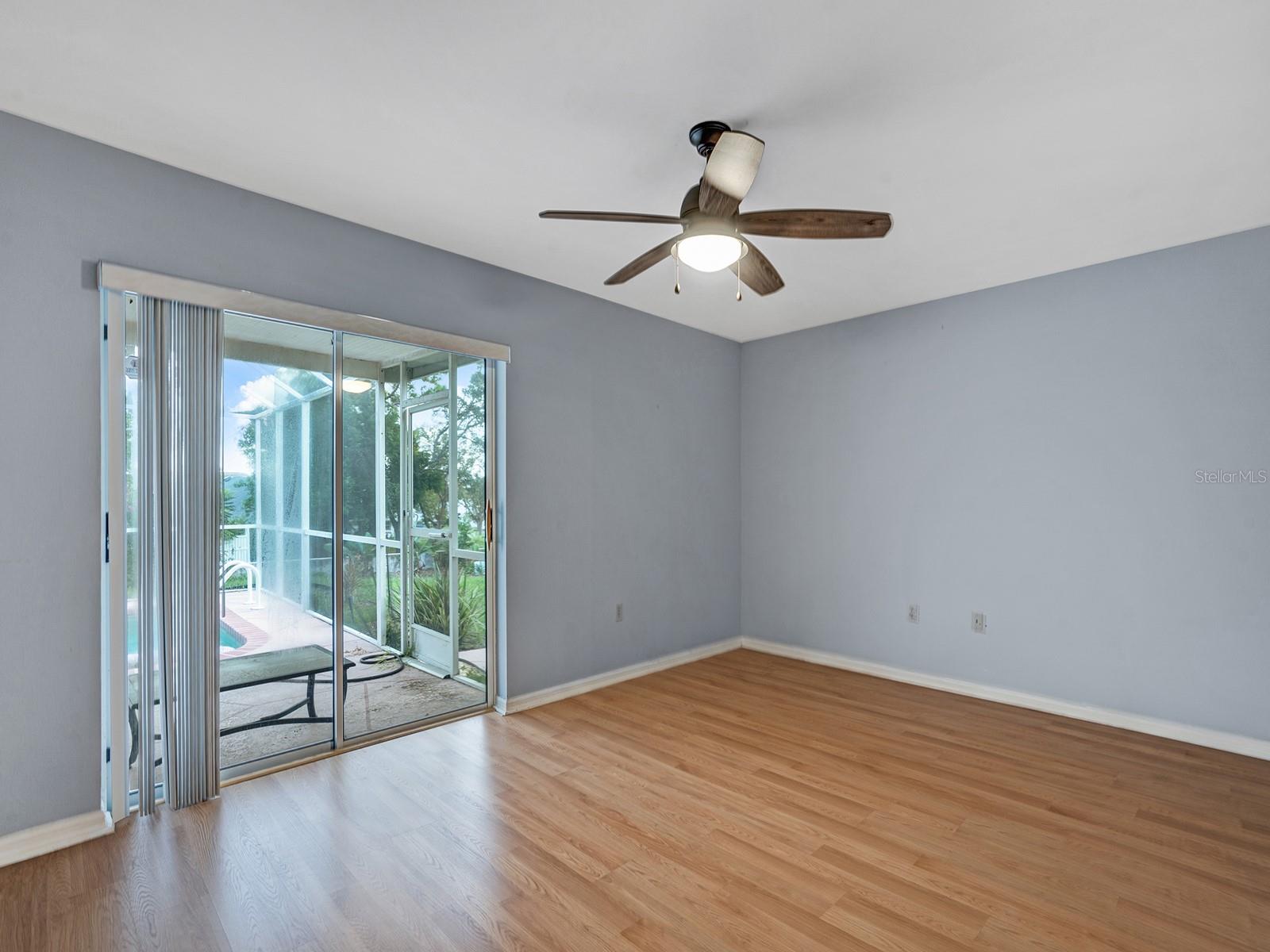 Image 11 of 29 For 10454 Ventura Drive