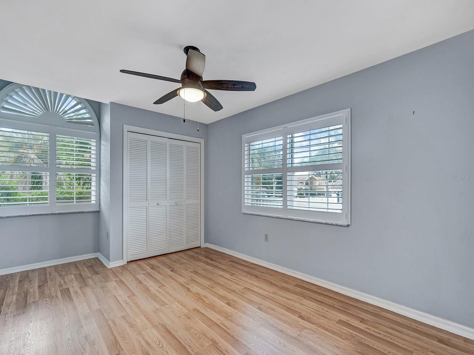 Image 17 of 29 For 10454 Ventura Drive