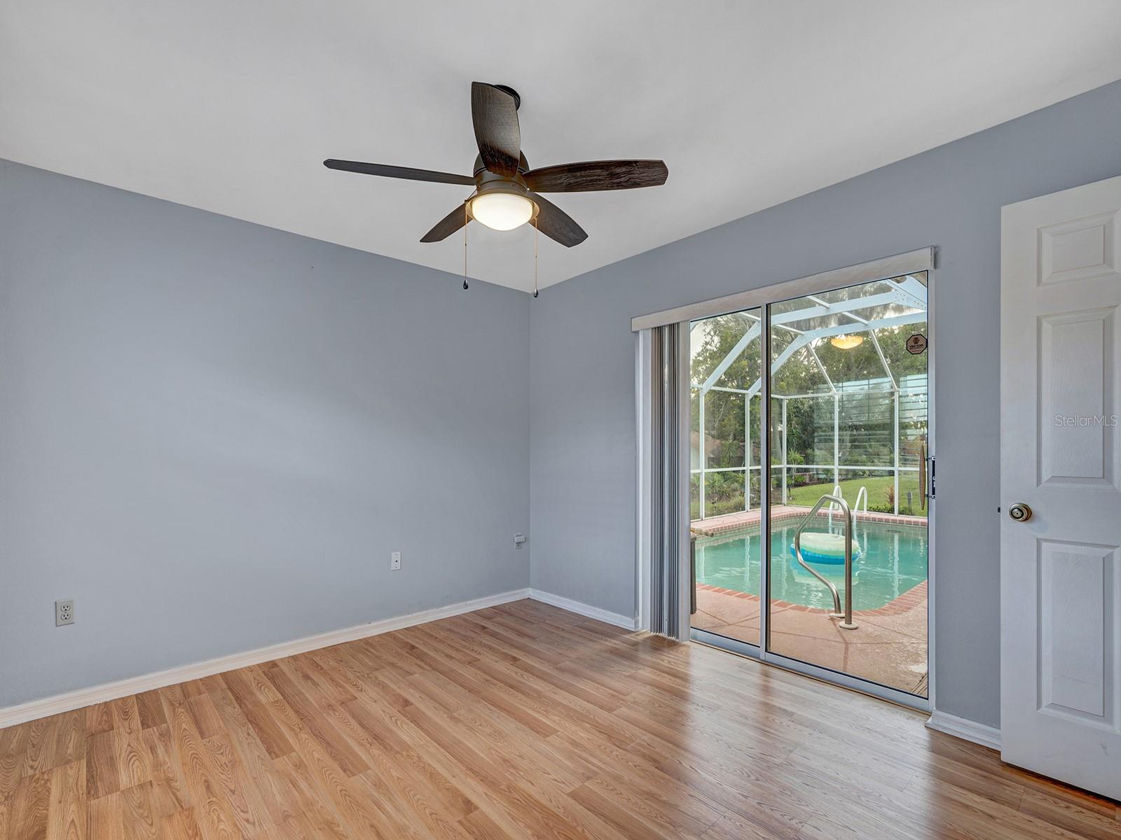 Image 20 of 29 For 10454 Ventura Drive