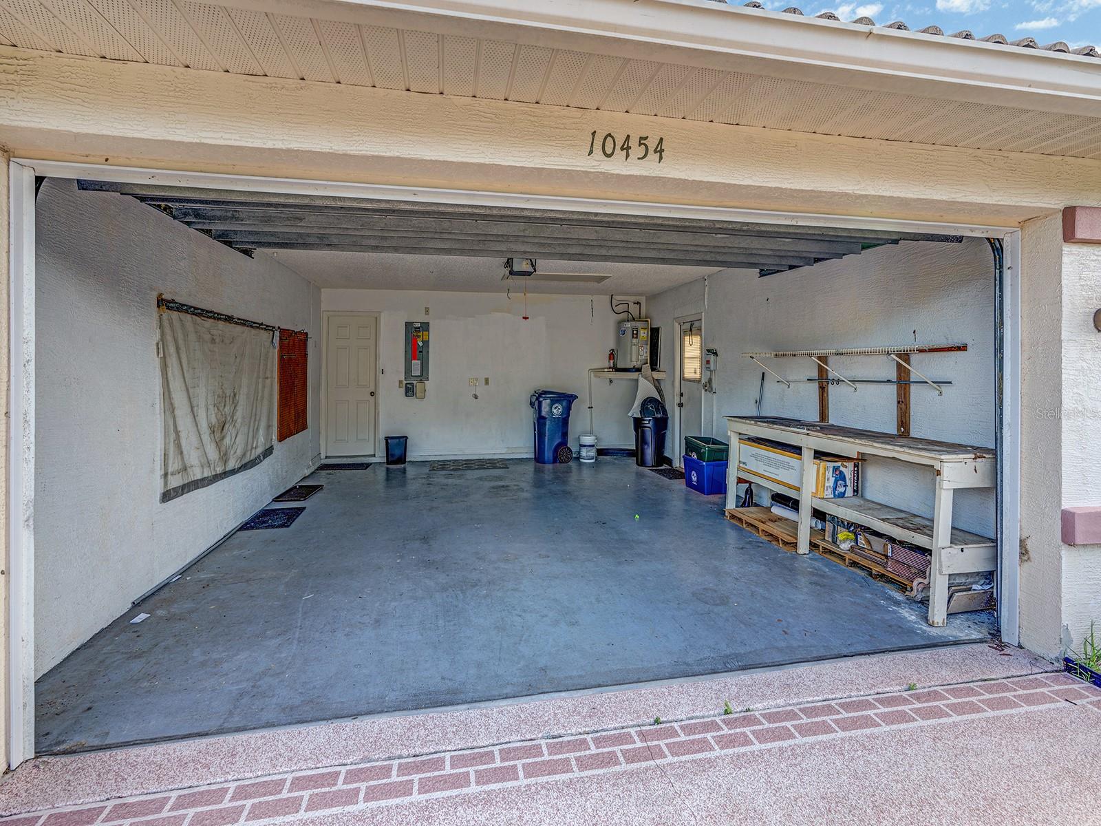 Image 25 of 29 For 10454 Ventura Drive