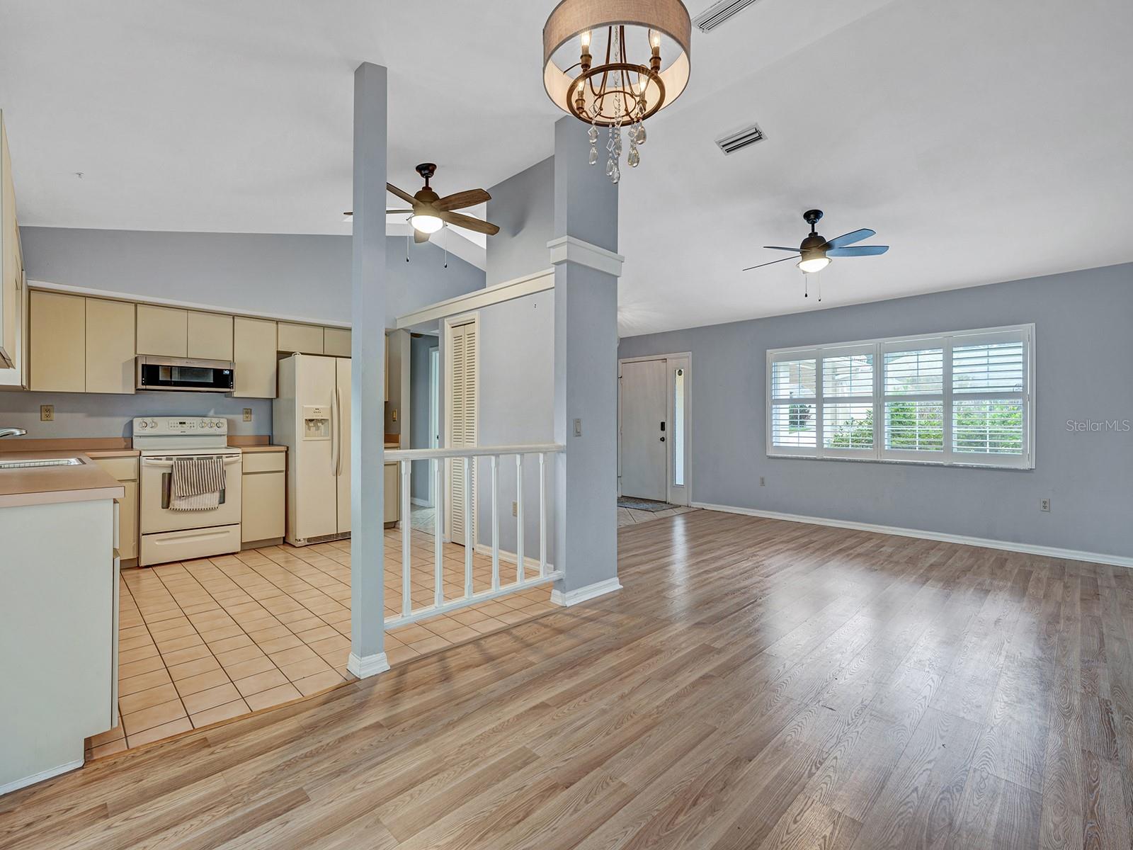 Image 6 of 29 For 10454 Ventura Drive
