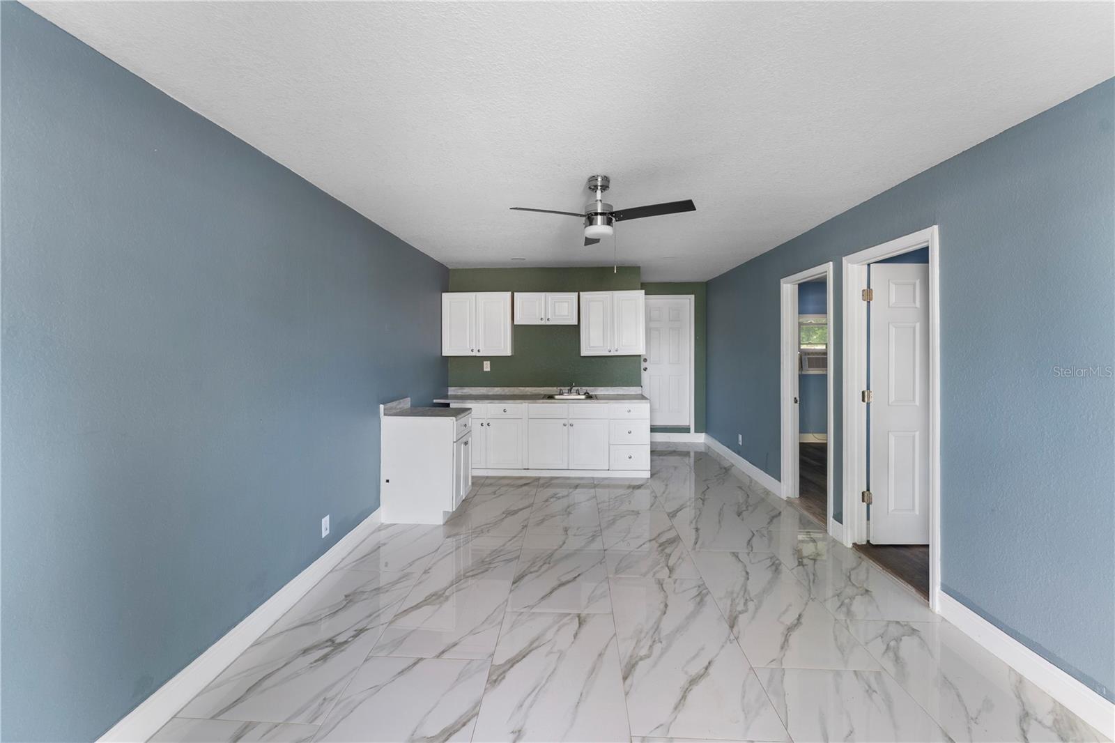 Image 22 of 38 For 5712 15th Street E