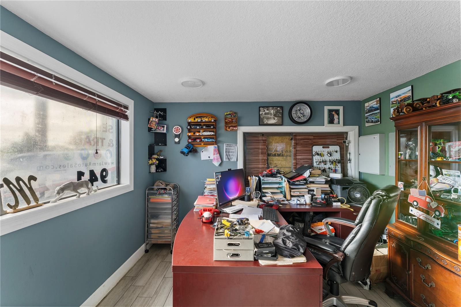 Image 4 of 38 For 5712 15th Street E