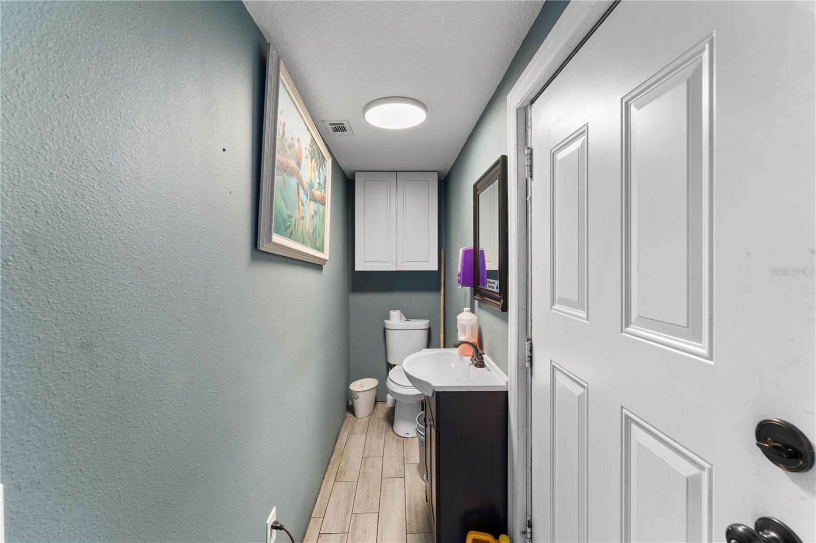 Image 6 of 38 For 5712 15th Street E