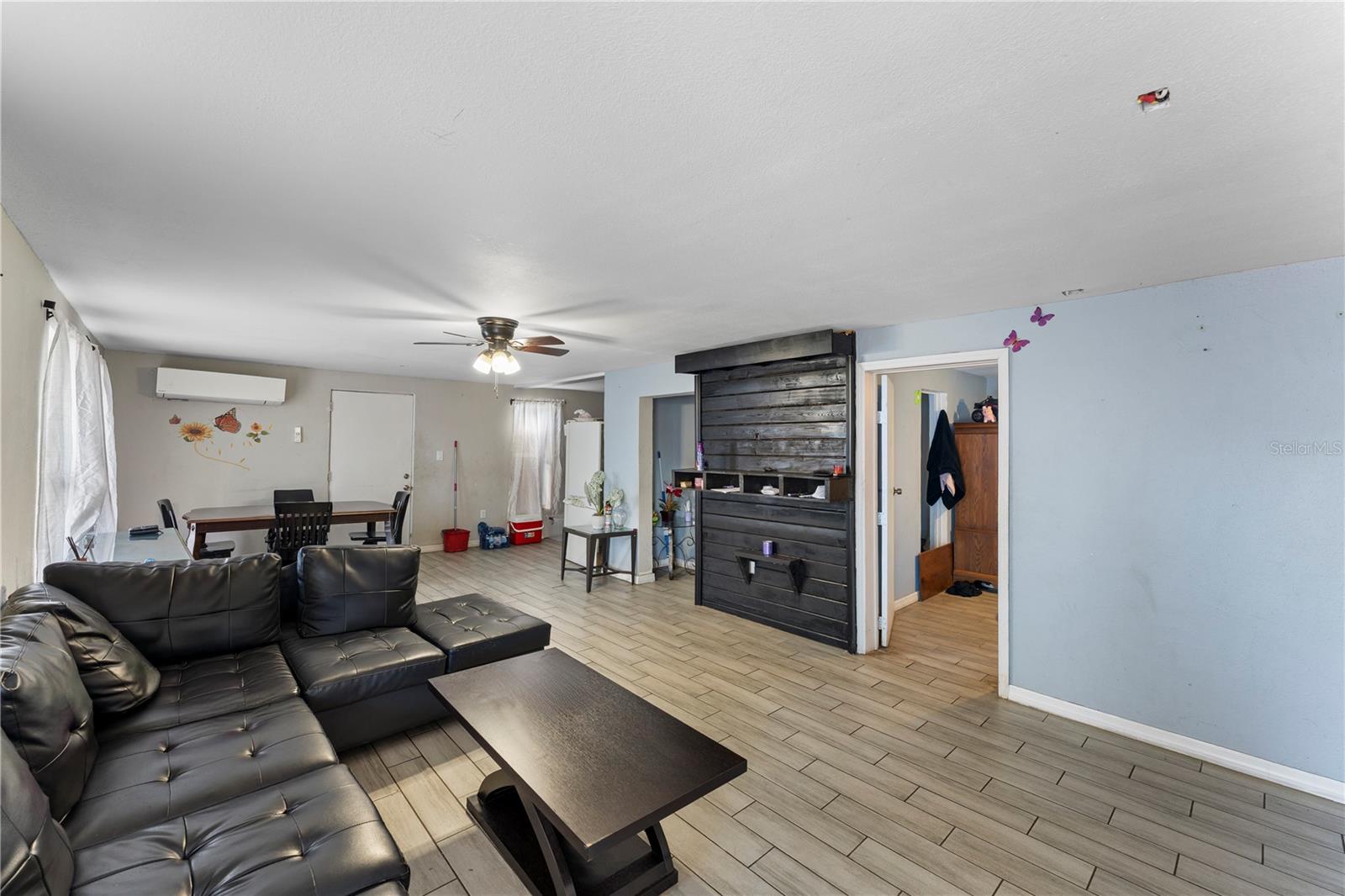 Image 7 of 38 For 5712 15th Street E