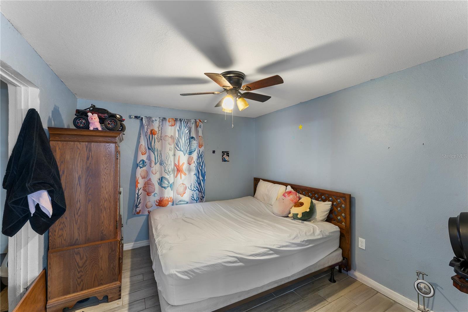 Image 8 of 38 For 5712 15th Street E