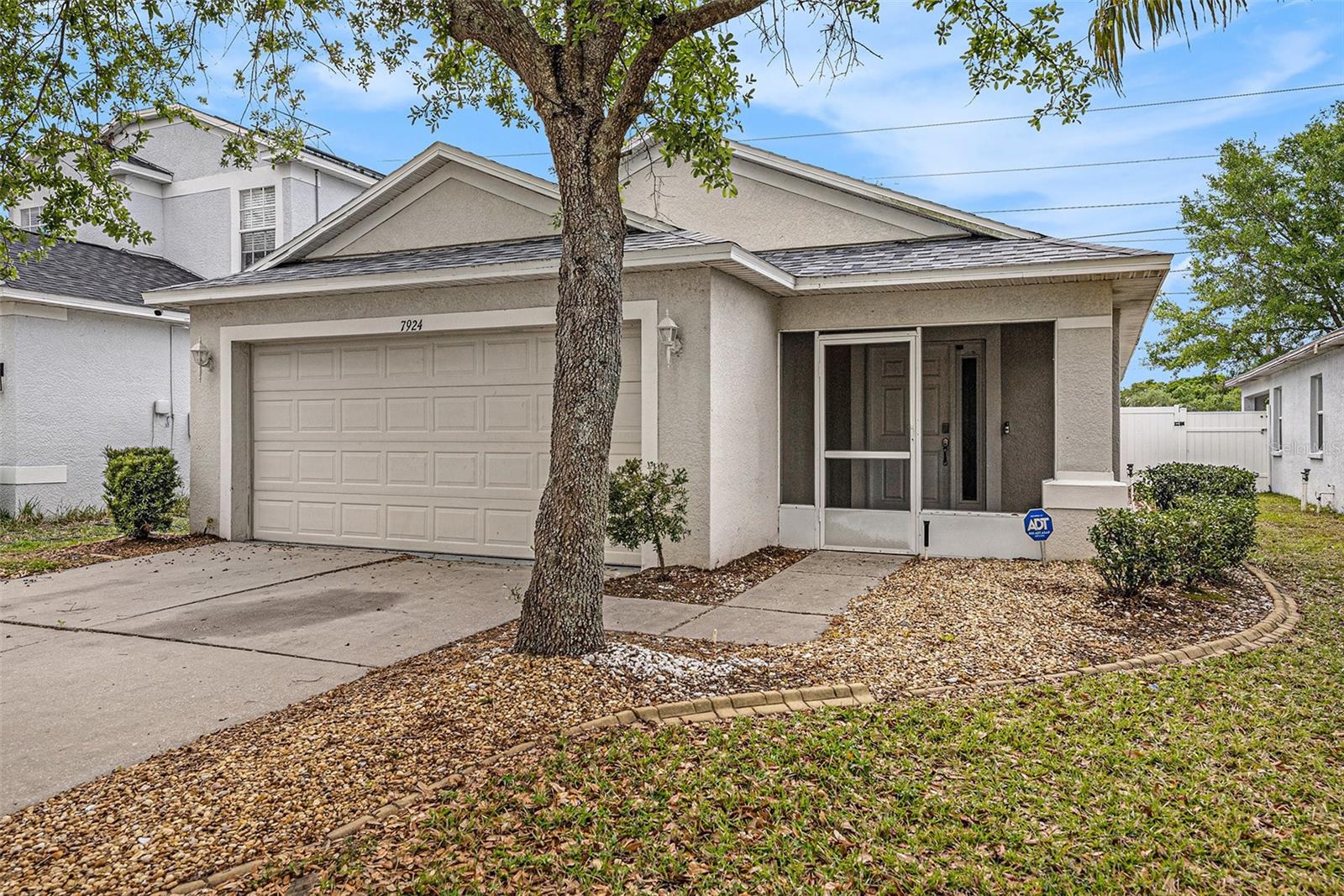 Image 2 of 24 For 7924 Carriage Pointe Drive