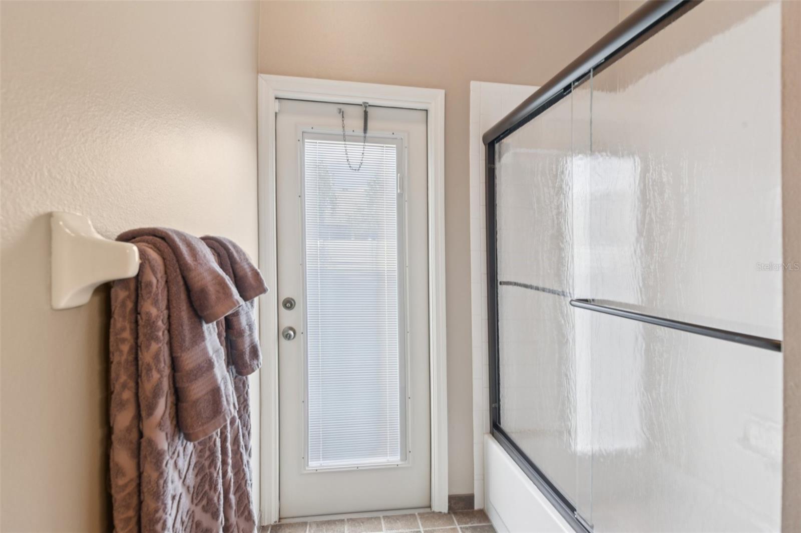 Image 26 of 74 For 28239 Brokenmead Path