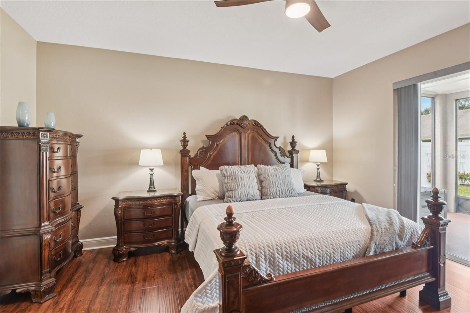 Image 32 of 74 For 28239 Brokenmead Path