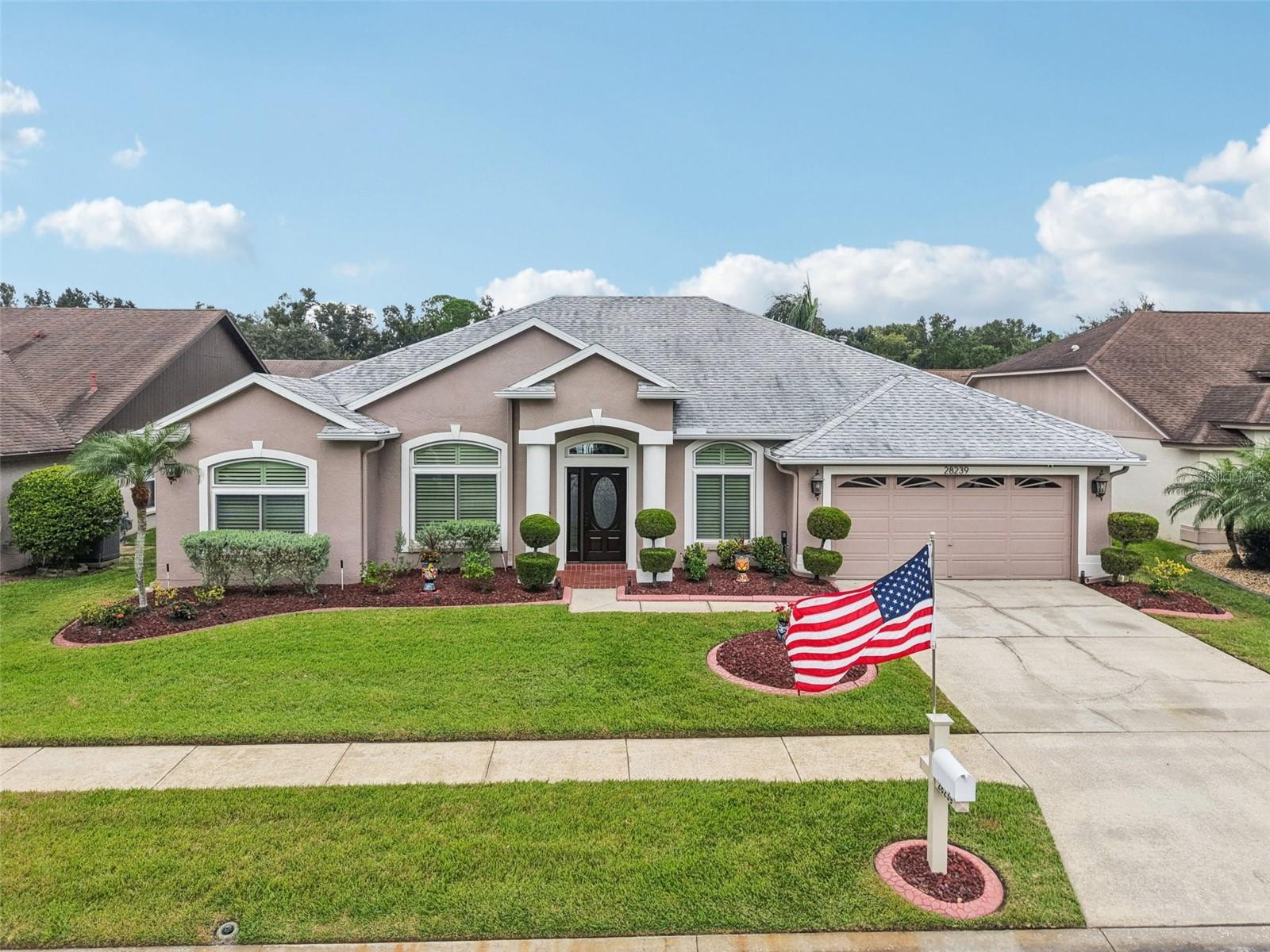 Image 45 of 74 For 28239 Brokenmead Path