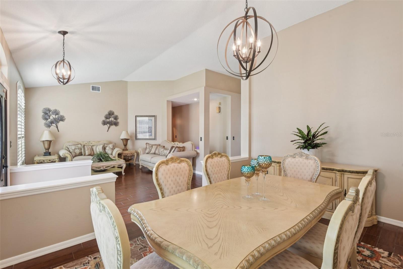 Image 8 of 74 For 28239 Brokenmead Path