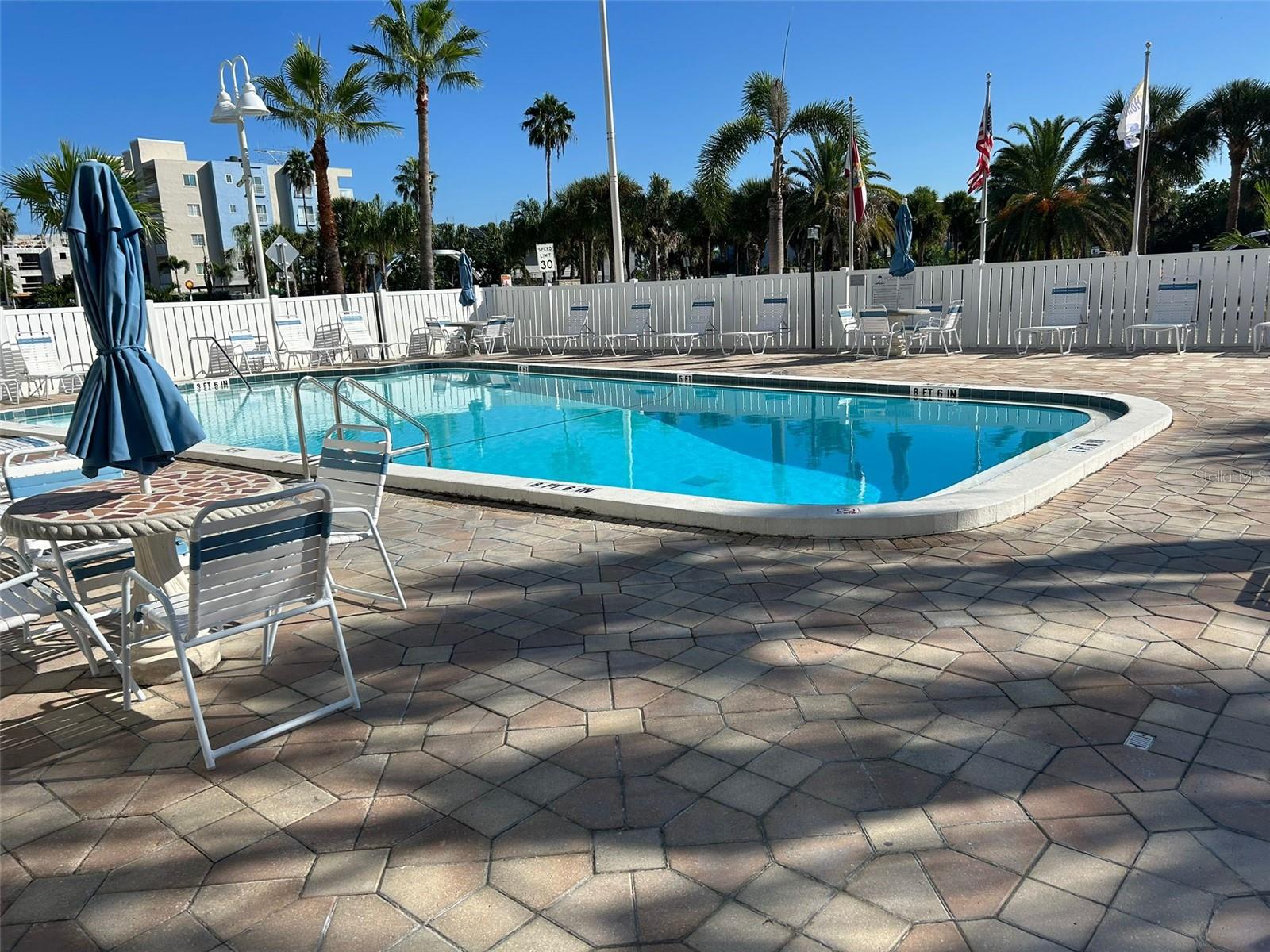 Image 33 of 40 For 19610 Gulf Blvd  206
