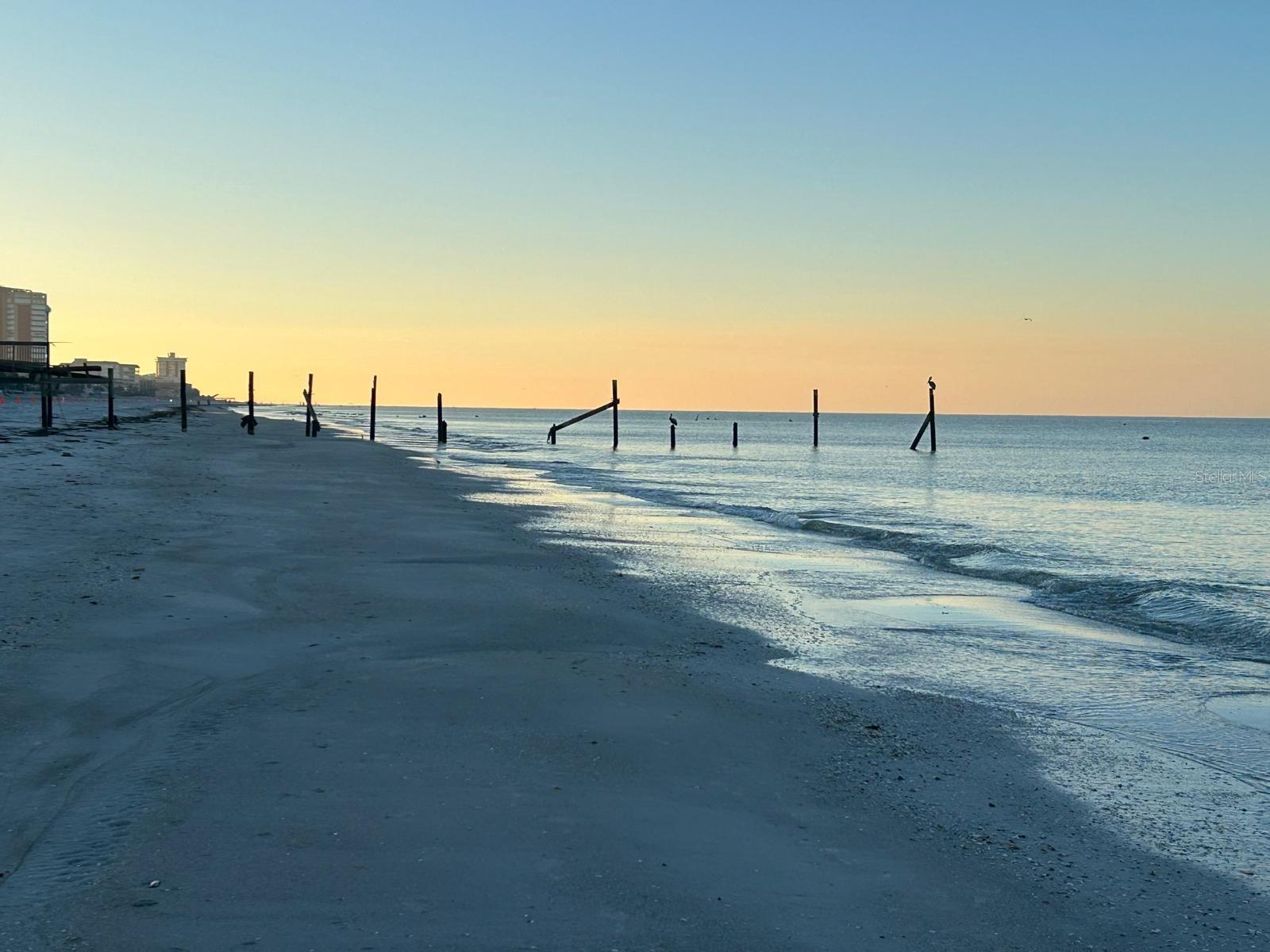 Image 50 of 70 For 19610 Gulf Blvd 206