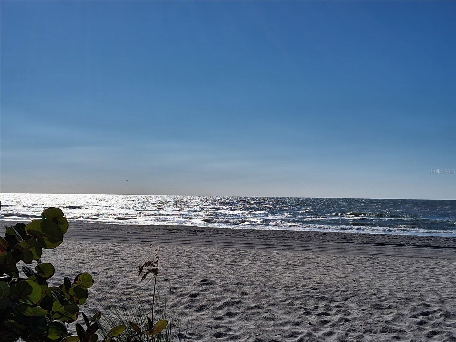 Image 56 of 70 For 19610 Gulf Blvd 206