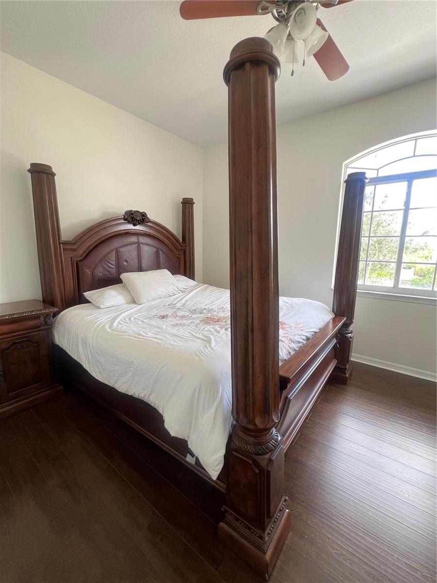 Image 10 of 18 For 6222 Laurel Creek Trail