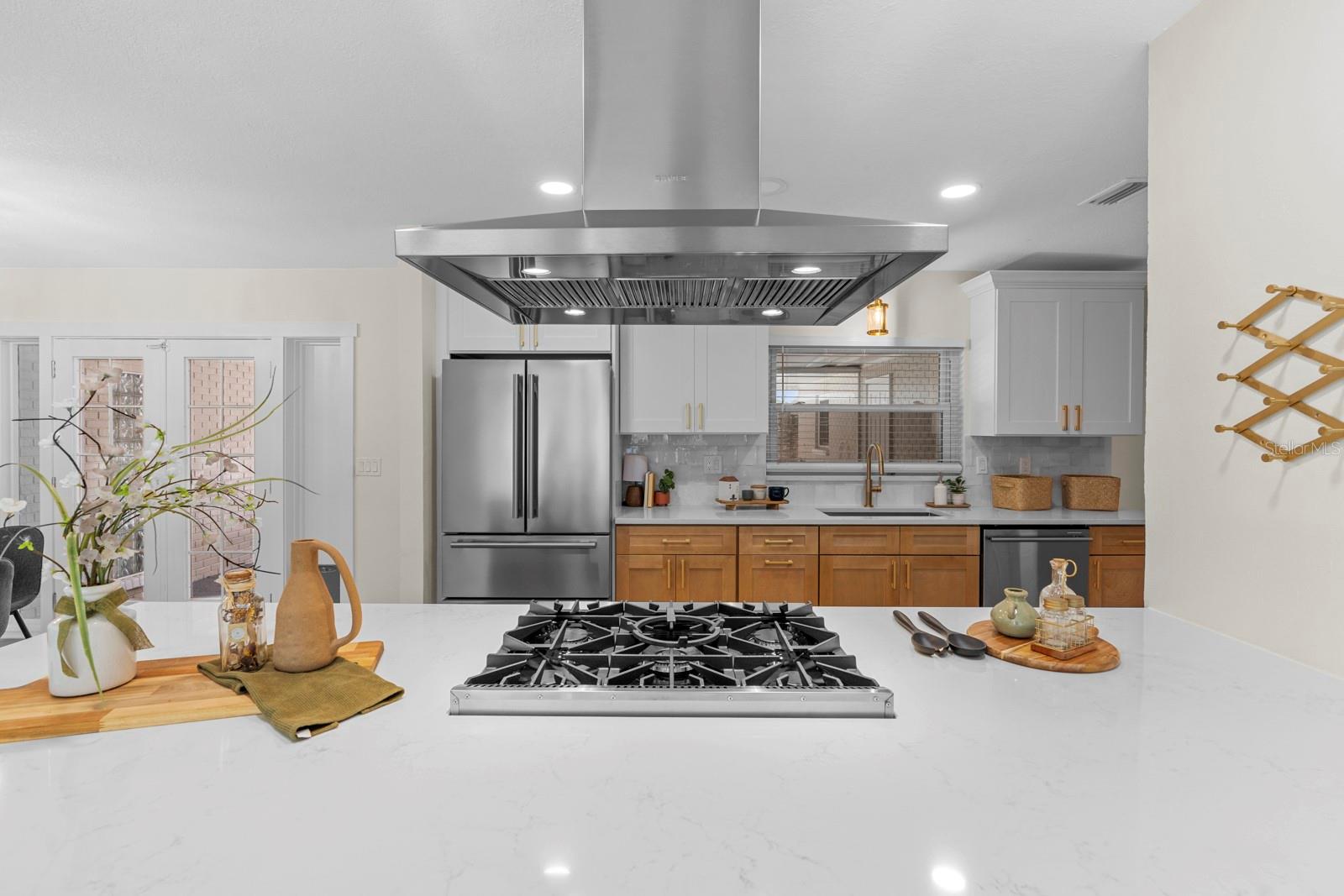 Image 16 of 68 For 4631 Sunset Boulevard