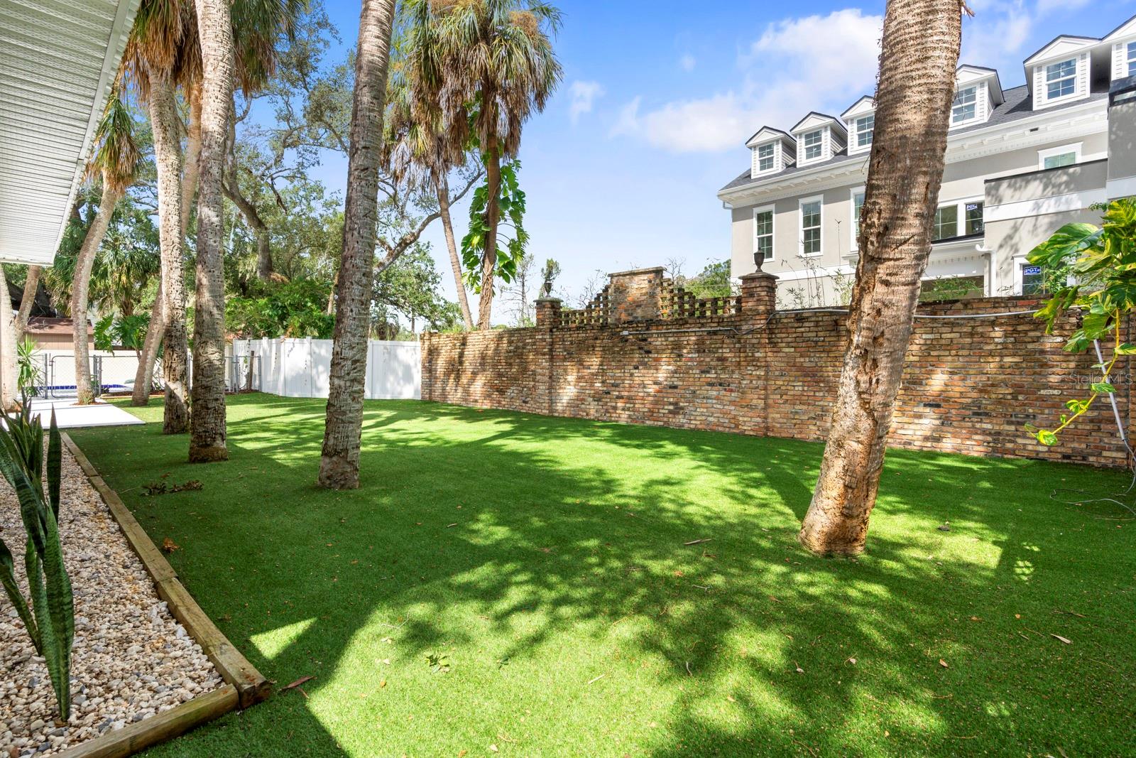 Image 58 of 68 For 4631 Sunset Boulevard